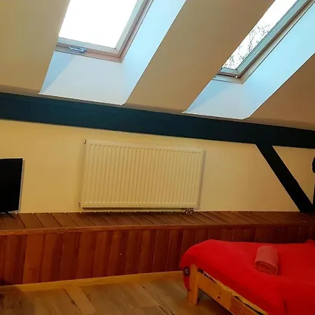 Dziewanna דירה Brzeziniec